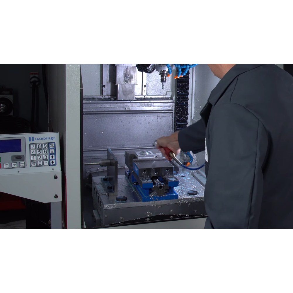 Huvema XB19246 · 4 · XYZ RMX 2-OP