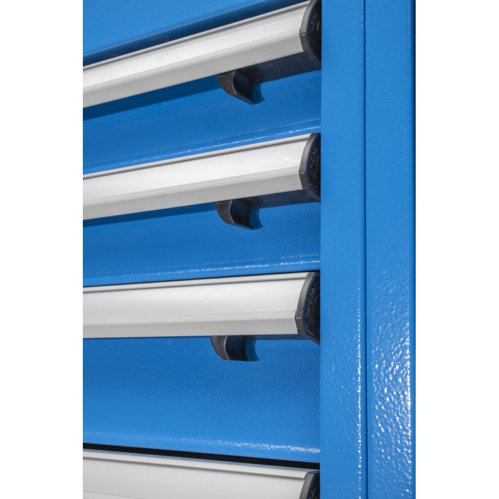 Huvema K8030 · 13 · BL 5D 1120x570x1970 MWB